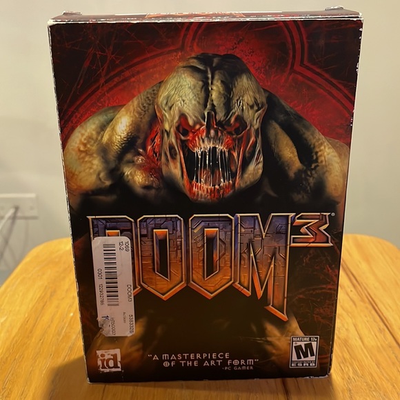PC DVD-ROM DOOM 3 Game GUC - Picture 1 of 2